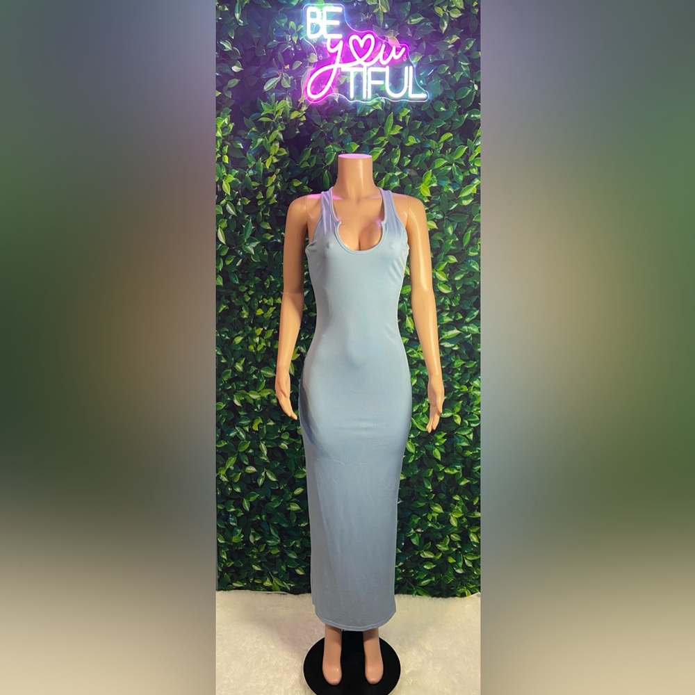 Elegant Blue Sleeveless Dress